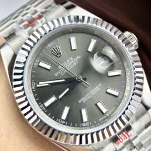 Đồng hồ Rolex DateJust nam cọc số dạ quang Fake cao cấp 3641mm