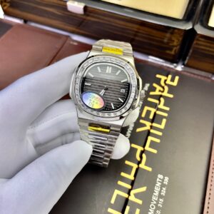 Đồng hồ Fake giá rẻ Patek Philippe Nautilus 5711 nam mặt xám 40mm (2)