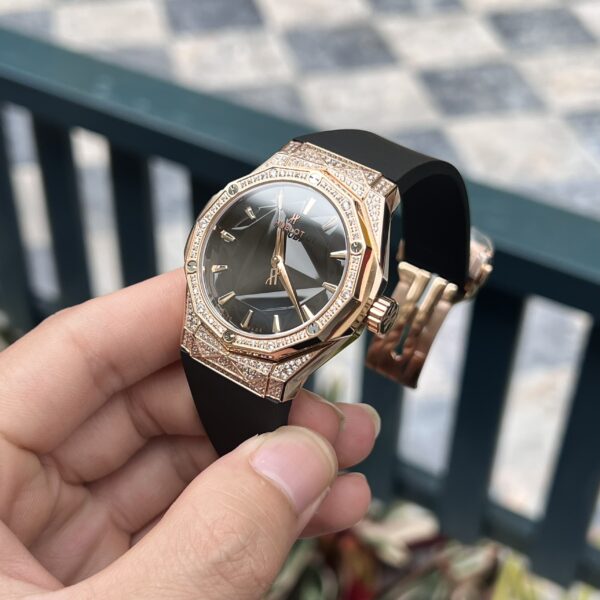 Đồng hồ Hublot Orlinski King Gold đính full đá HB Factory 40mm (2)