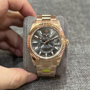 Đồng hồ Rolex Sky-Dweller dây Oyster NOOB Factory Rep 11 42mm (2)