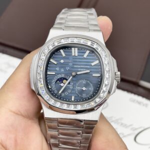 Đồng hồ nam Patek Philippe Nautilus 5724 đính đá Super Fake 11 40mm (2)