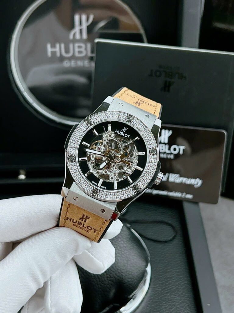 đồng hồ Hublot giá 2 triệu