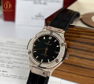 Hướng Dẫn Chọn Đồng Hồ Hublot Replica Cao Cấp Tại Dwatch Luxury (2)