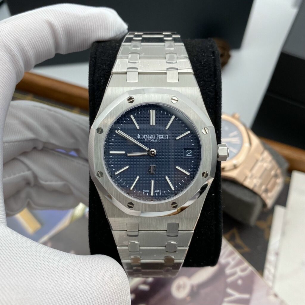 Phân Biệt Đồng Hồ Audemars Piguet Royal Oak Rep 11 vs Real