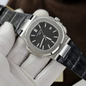 Đồng hồ Patek Philippe Nautilus 5723 Fake cao cấp dây da đen 40mm (1)