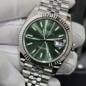 Đồng Hồ Rolex Fake Cao Cấp Máy Thụy Sỹ Mặt Số Xanh Lá Datejust 126334 41mm (5)