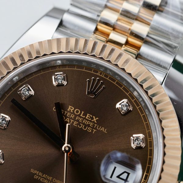 Đồng hồ Rolex Datejust 126331 chế tác mặt số Chocolate xưởng Clean 41mm (9)