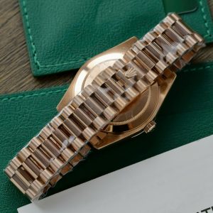 Đồng hồ Rolex Day-Date 228235 mặt số Chocolate cọc số đá nhà máy GM V3 40mm (8)