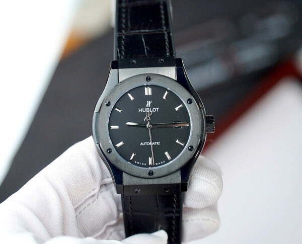 Đồng Hồ Hublot Classic ZF Nam Full Đen Máy Cơ Nhật Fake Cao Cấp 40mm