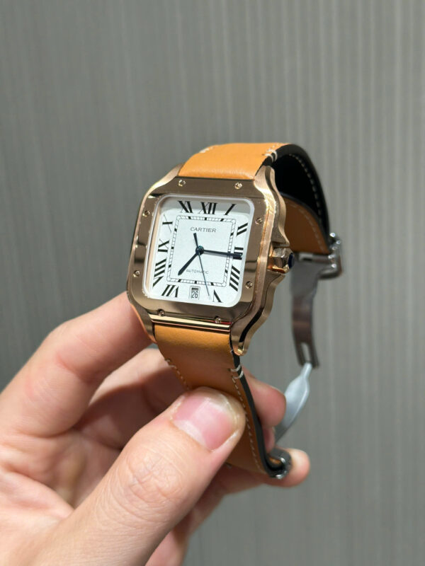 Đồng hồ Cartier Santos mặt trắng Replica 11 cao cấp nhà máy BV 39 (2)