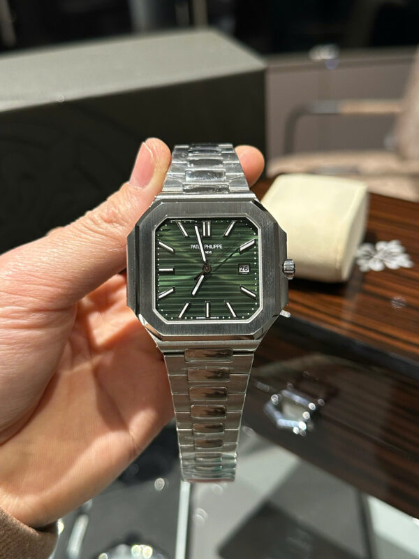 Đồng hồ Patek Philippe Cubitus 5821 Replica 11 mặt xanh lá cây 45mm (2)