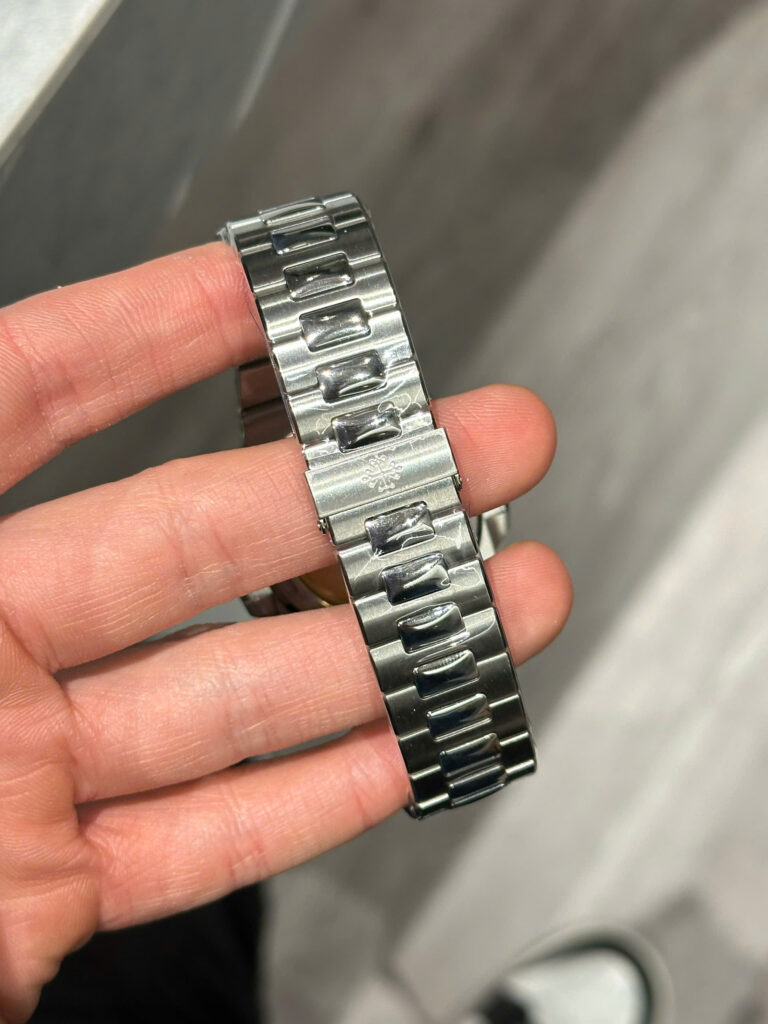 Đồng hồ Patek Philippe Nautilus 5711 Replica 11 mặt trắng nhà máy 3K 40mm (2)