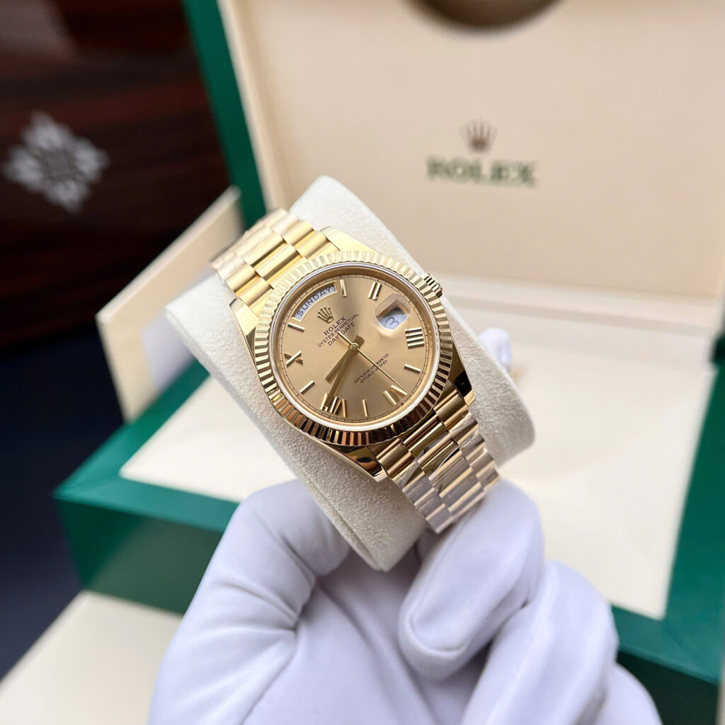 Đồng hồ Rolex Day-Date 228238 Re 11 mặt vàng cọc số la mã trọng lượng 178gram GM 40mm (2)