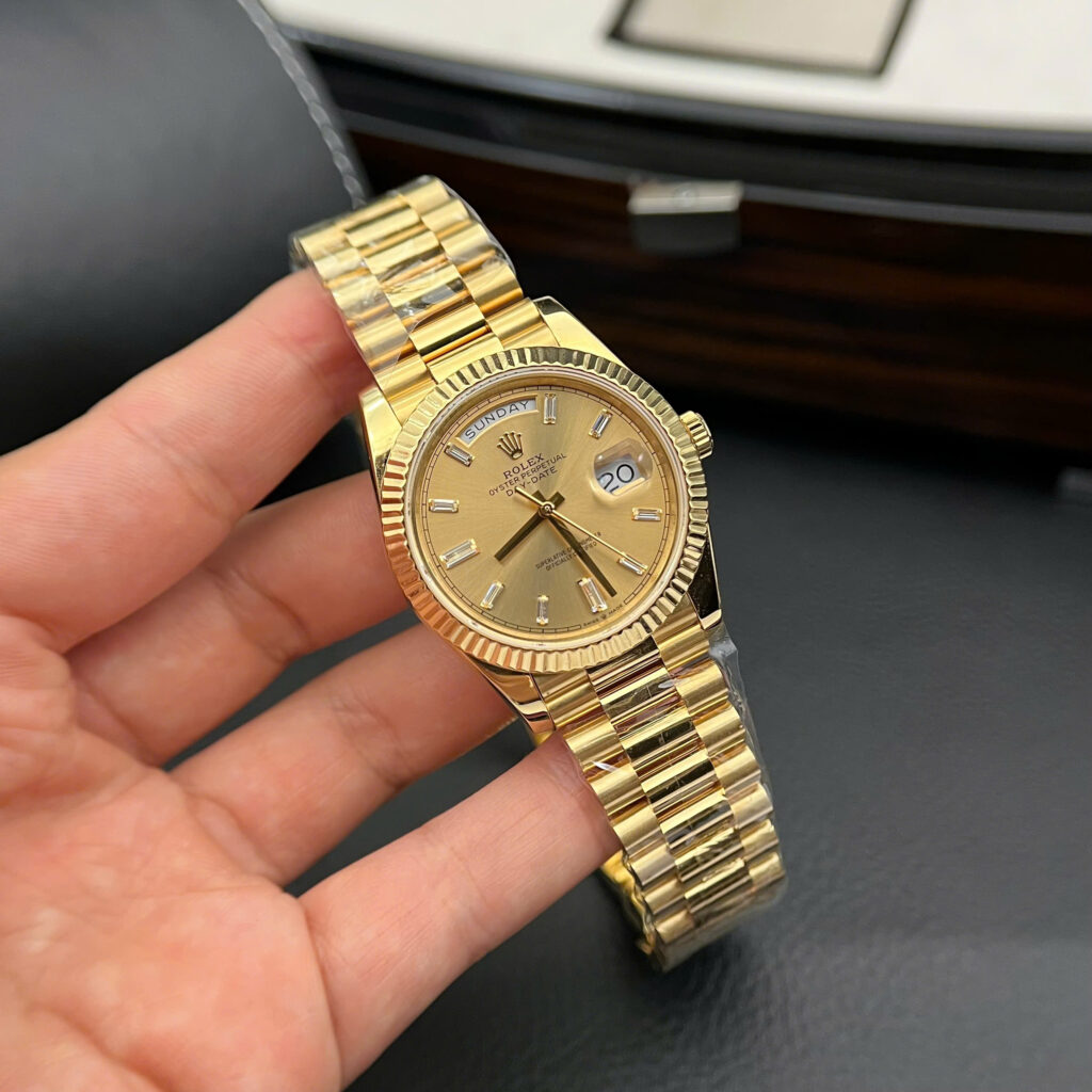 Đồng hồ Rolex Day-Date 228238 Replica 11 mặt vàng champagne trọng lượng 178 gram GM 40mm (2)