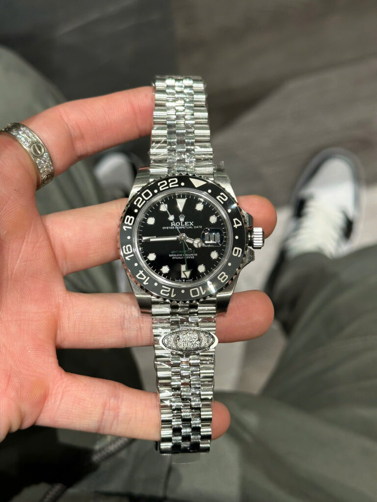 Đồng hồ Rolex GMT Master II 126710GRNR Bruce Wayne Replica 11 dây Jubilee nhà máy Clean 40mm (2)