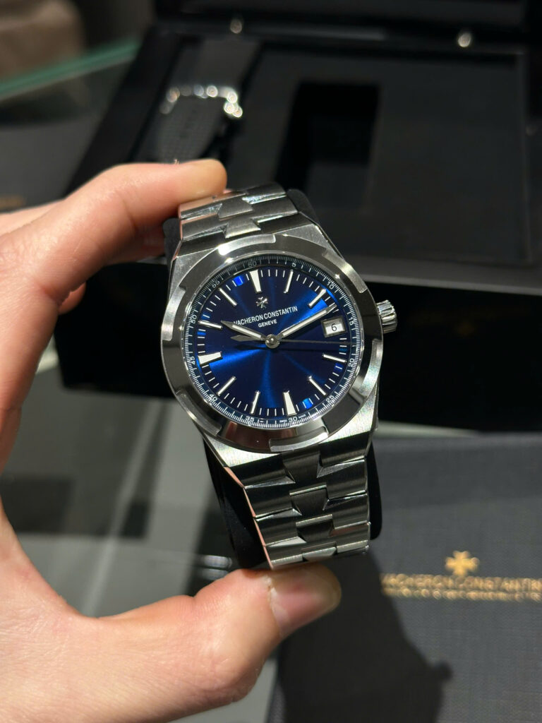 Đồng hồ Vacheron Constantin Overseas 4500V Replica 11 mặt xanh blue nhà máy MKS 41mm (2)