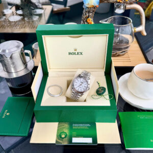 Đồng hồ Rolex DateJust Fake 1 1 mặt trắng cọc số dạ quang nhà máy Clean 41mm (2)