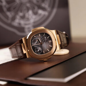 Đồng hồ Patek Philippe Replica 11 Nautilus 5712 mặt xám dây da chạy full chức năng PPF 40mm (2)