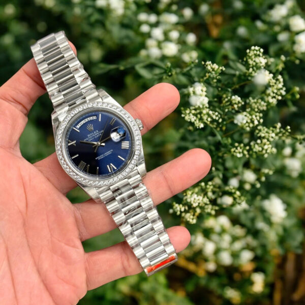 Đồng hồ Rolex Day-Date Fake 11 mặt xanh blue viền đính đá Swarovski 40mm (2)