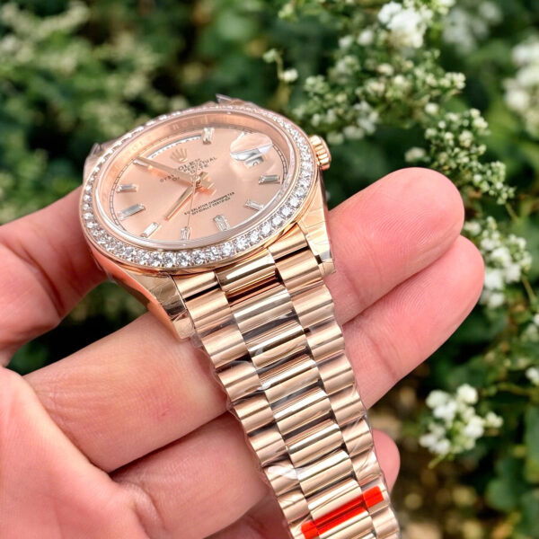 Đồng hồ Rolex Day-Date Super Fake 11 mặt số Sundust đính đá 40mm (2)