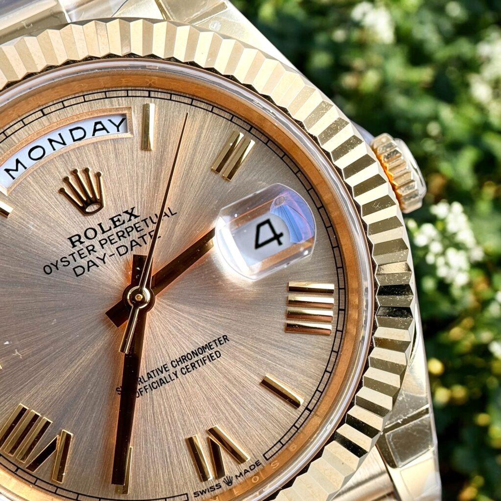 Đồng hồ Rolex Day-Date Super Fake 11 nam mặt vàng champagne 40mm (2)