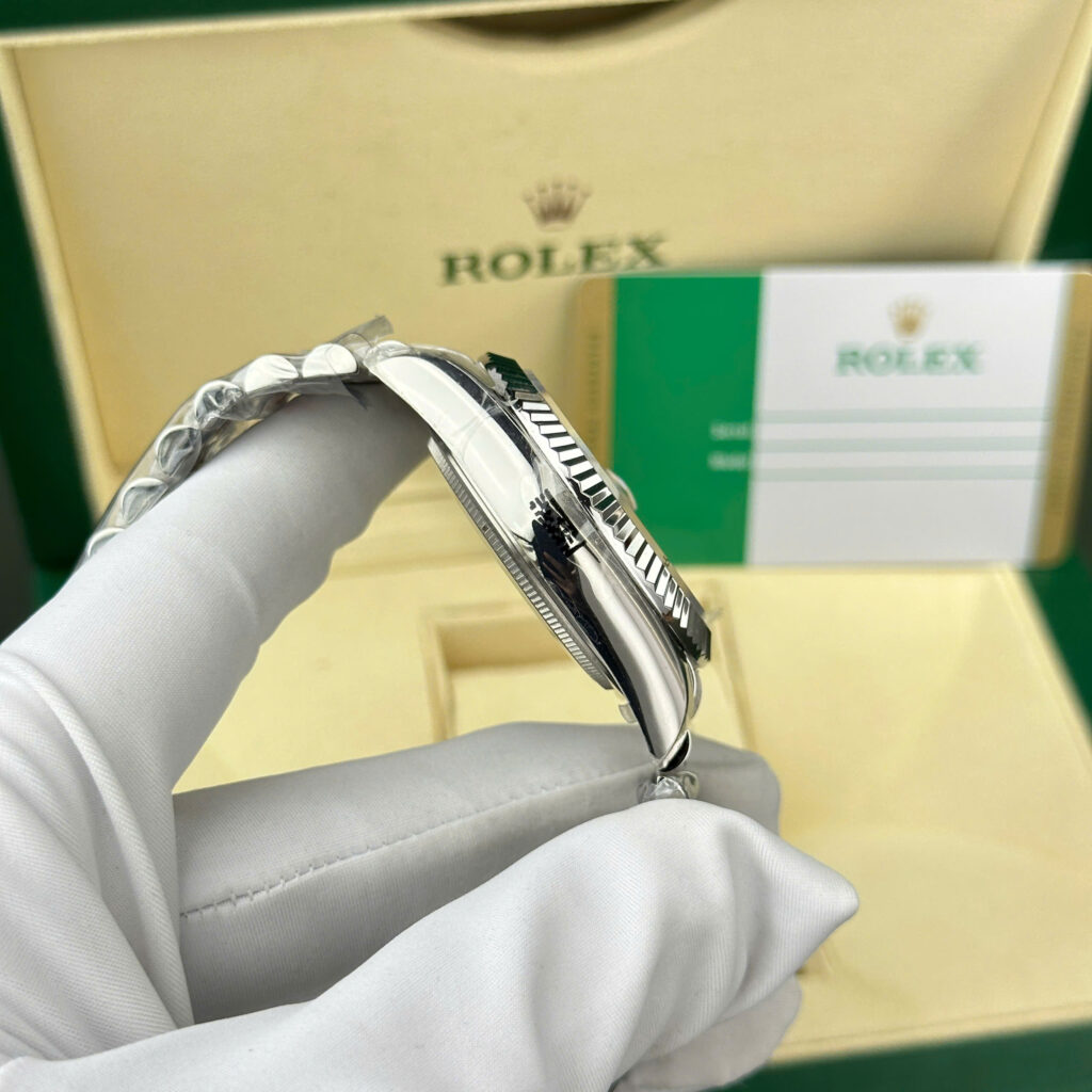 Đồng hồ Rolex Sky-Dweller 336934 Rep 11 máy cơ Automatic