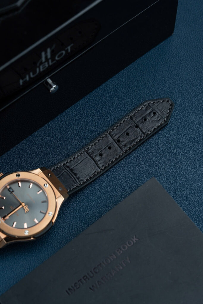 Đồng hồ Hublot Classic Fusion King Gold Replica 11 mặt xám xưởng JJF 38mm (2)
