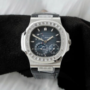 Đồng hồ Patek Philippe Replica 11 Nautilus 5724 đính đá baguette xưởng PPF 40mm (2)