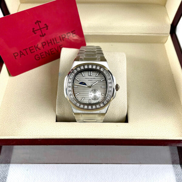 Đồng hồ Patek philipe Nautilus nam đính đá Bagueete fake cao cấp 40mm