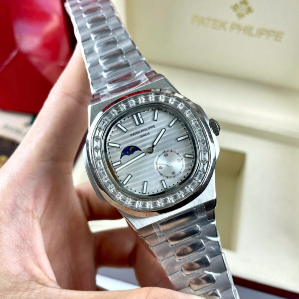 Đồng hồ Patek philipe Nautilus nam đính đá Bagueete fake cao cấp 40mm