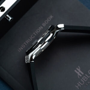 Đồng hồ nam Hublot Classic Fusion Rep 11 mặt đen vỏ đính full kim cương moissanite 42mm (2)