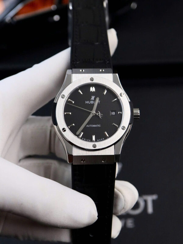 Đồng Hồ Hublot Classic Fusion ZF đen nam máy cơ nhật fake cao cấp 40mm