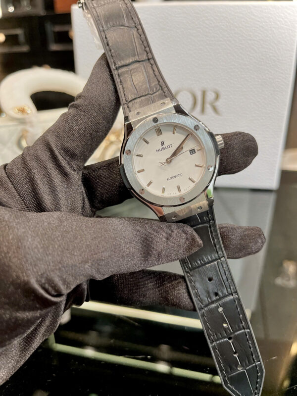 Đồng Hồ Hublot Classic Fusion ZF trắng nam máy cơ nhật fake cao cấp 40mm