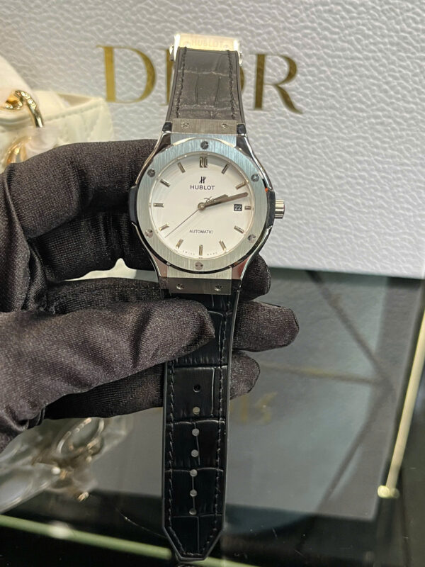 Đồng Hồ Hublot Classic Fusion ZF trắng nam máy cơ nhật fake cao cấp 40mm