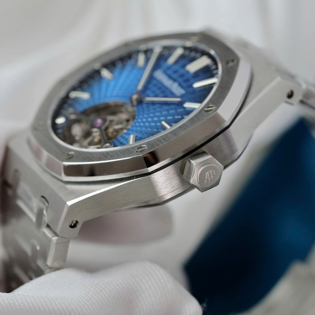 Đồng hồ Audemars Piguet Royal Oak Tourbillon Replica 11 mặt xanh dây kim loại 41mm (2)