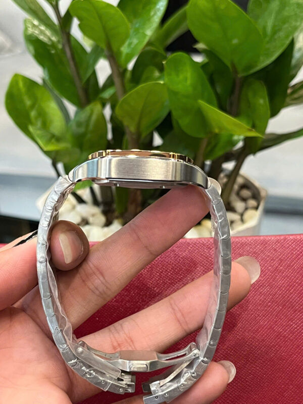 Đồng hồ Cartier Santos nữ dây kim loại demi vàng fake cao cấp 35mm