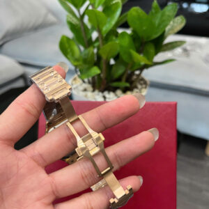 Đồng hồ Cartier Santos nữ dây kim loại vàng hồng rep cao cấp 35mm