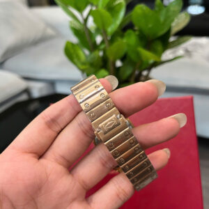 Đồng hồ Cartier Santos nữ dây kim loại vàng hồng rep cao cấp 35mm