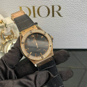 Đồng hồ Hublot Classic Fusion nam king gold đính đá Fake giá rẻ 42mm