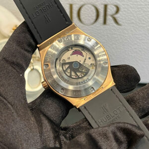 Đồng hồ Hublot Classic Fusion nam king gold đính đá Fake giá rẻ 42mm