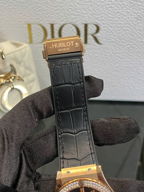 Đồng hồ Hublot Classic Fusion nam king gold đính đá Fake giá rẻ 42mm