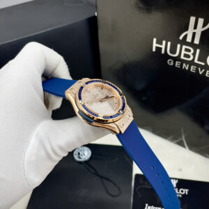 Đồng hồ Hublot Classic Fusion nữ dây cao su đính full đá fake cao cấp 34mm