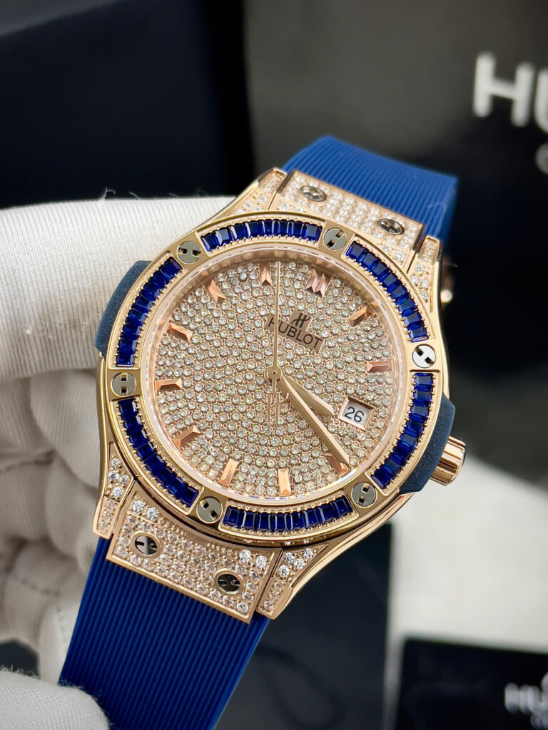 Đồng hồ Hublot Classic Fusion nữ dây cao su đính full đá fake cao cấp 34mm