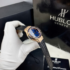 Đồng hồ Hublot Classic Fusion nữ king gold đính đá baguette xanh fake 11 34mm