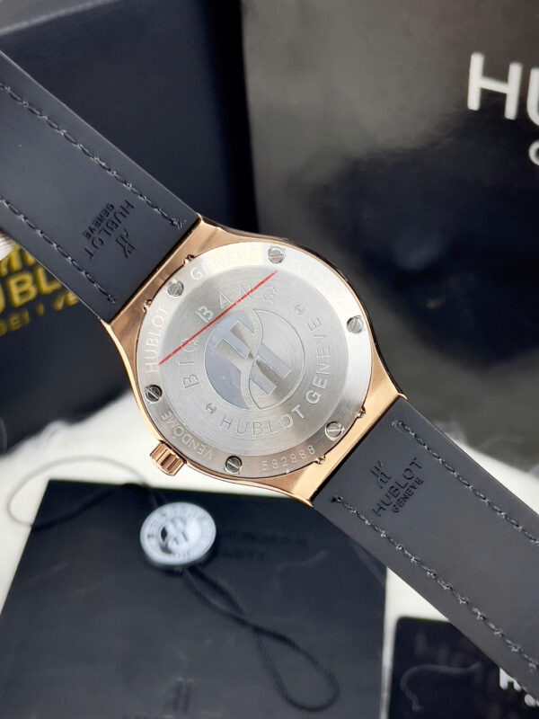 Đồng hồ Hublot Classic Fusion nữ king gold đính đá baguette xanh fake 11 34mm