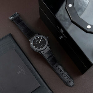 Đồng hồ Hublot Rep 11 Classic Fusion Ceramic đen cao cấp nhất xưởng JJZ 42mm (1)