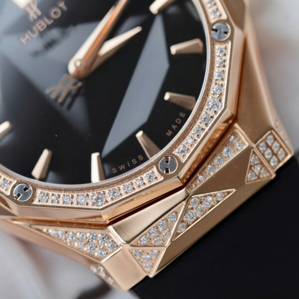 Đồng hồ Hublot Replica 1 1 Classic Fusion Orlinski King Gold nam đính đá nhà máy HB 40mm (7)