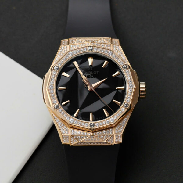 Đồng hồ Hublot chế tác đính full kim cương Moissanite Orlinski King Gold HBF 40mm (9)