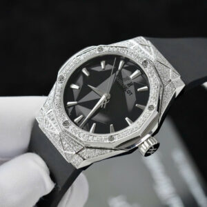 Đồng hồ Hublot chế tác đính full kim cương Moissanite Orlinski Titanium HBF 40mm (9)