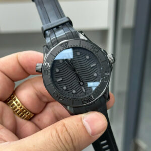 Đồng hồ Omega Rep 11 Seamaster vỏ gốm đen máy cơ Thuỵ Sỹ nhà máy VS 42mm (4)